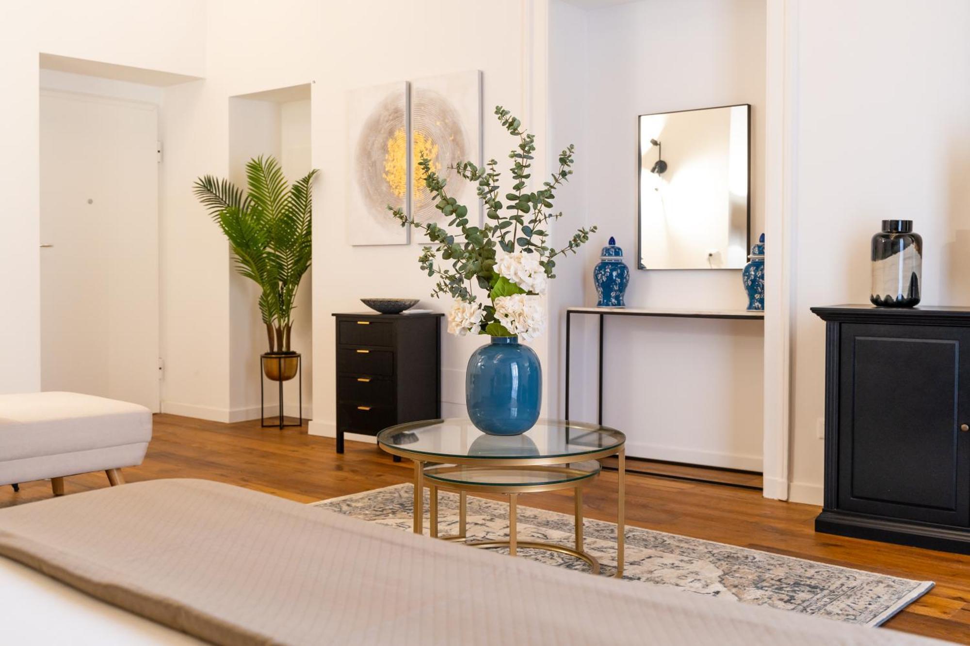 La Duca Suites & Apartments ปาแลร์โม ภายนอก รูปภาพ